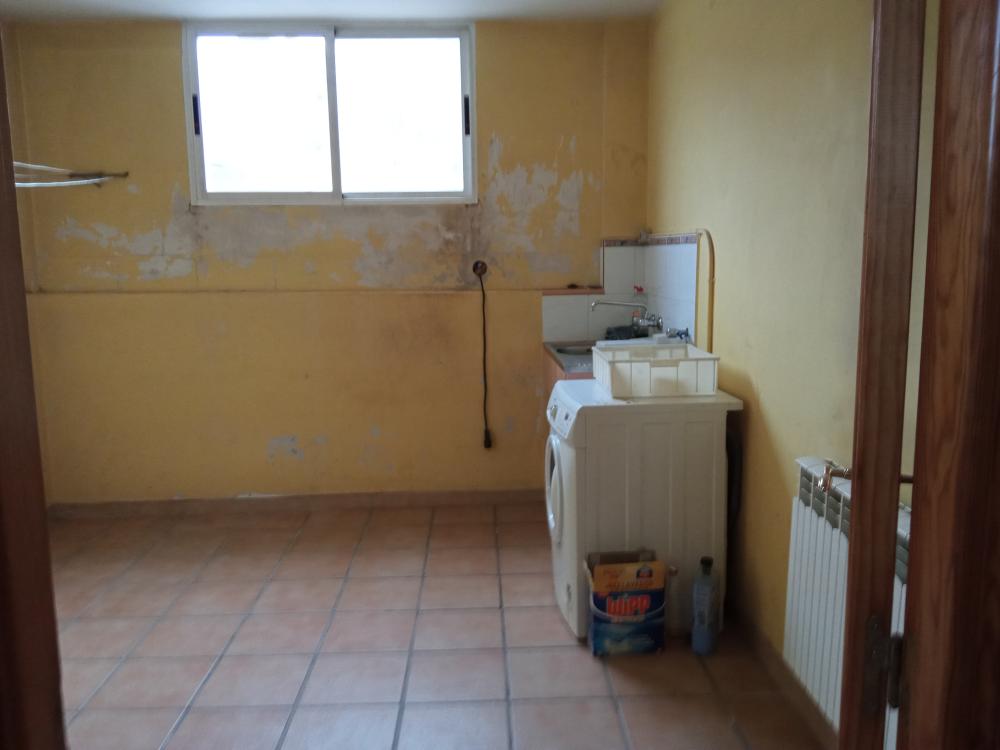  for sale villa Albares De La Ribera Bierzo (El) 30