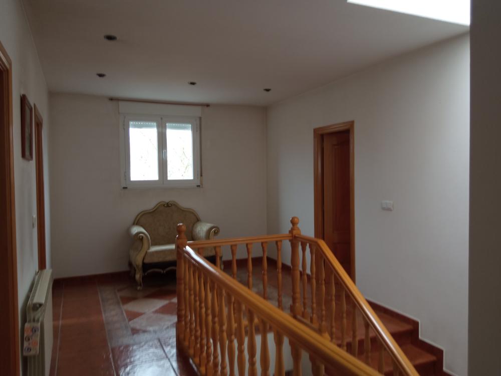  for sale villa Albares De La Ribera Bierzo (El) 16