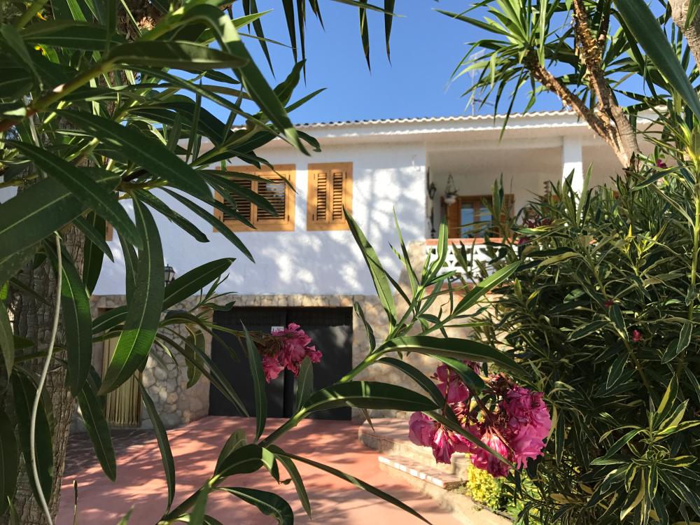  for sale villa Montserrat Ribera Alta 2