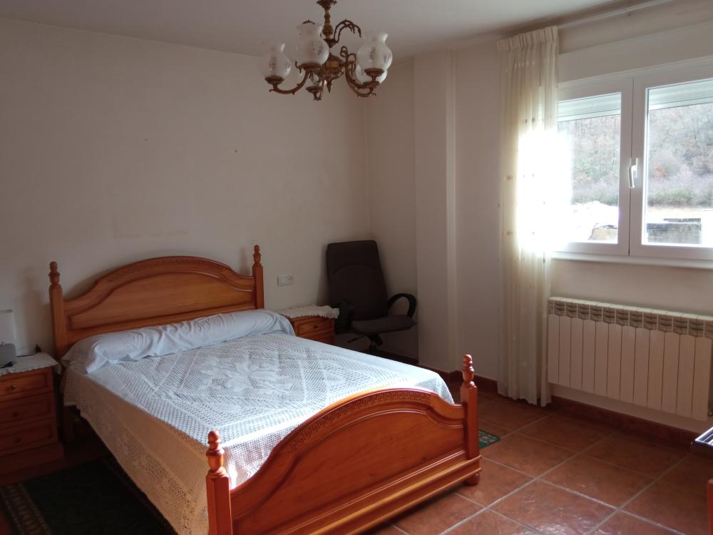  for sale villa Albares De La Ribera Bierzo (El) 5