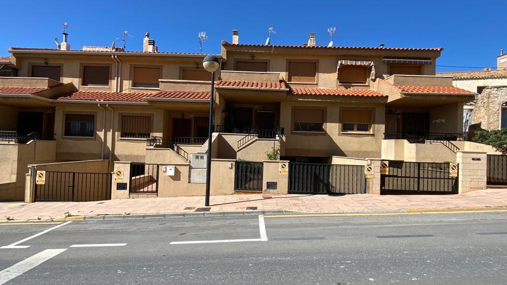  for sale terraced house Onil Alcoia 2