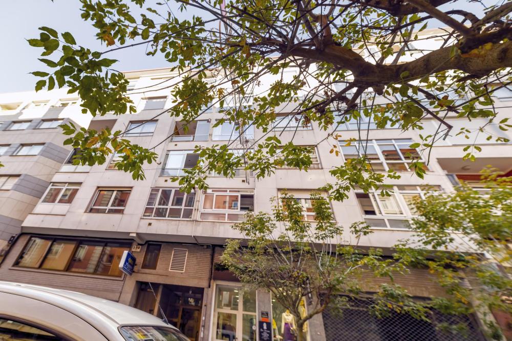  for sale apartment O Carme Vigo 24
