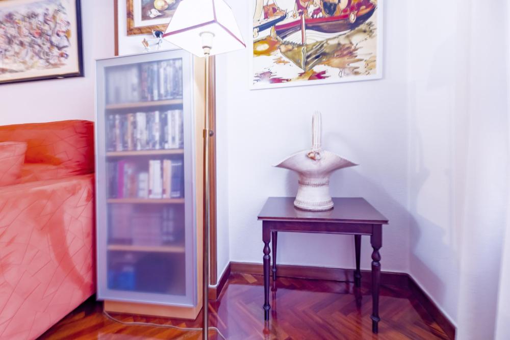  for sale apartment O Carme Vigo 25