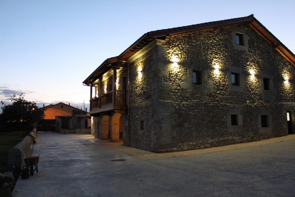  for sale house Santillana Del Mar Costa Occidental 4