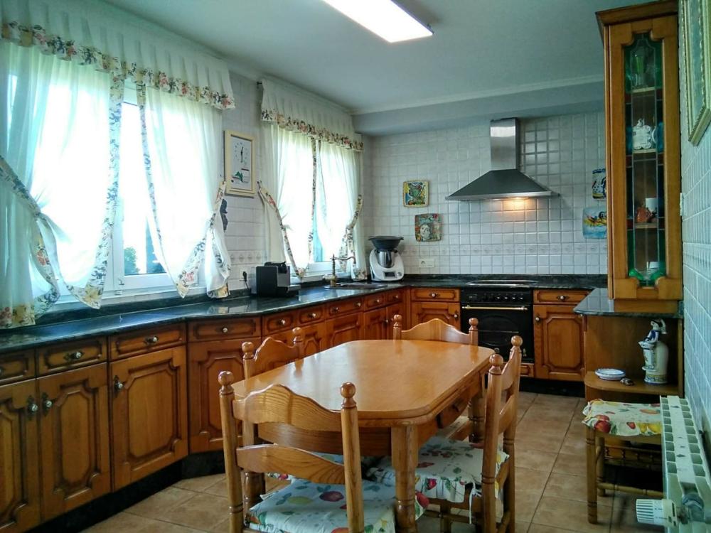  for sale villa Gajano Trasmiera 16