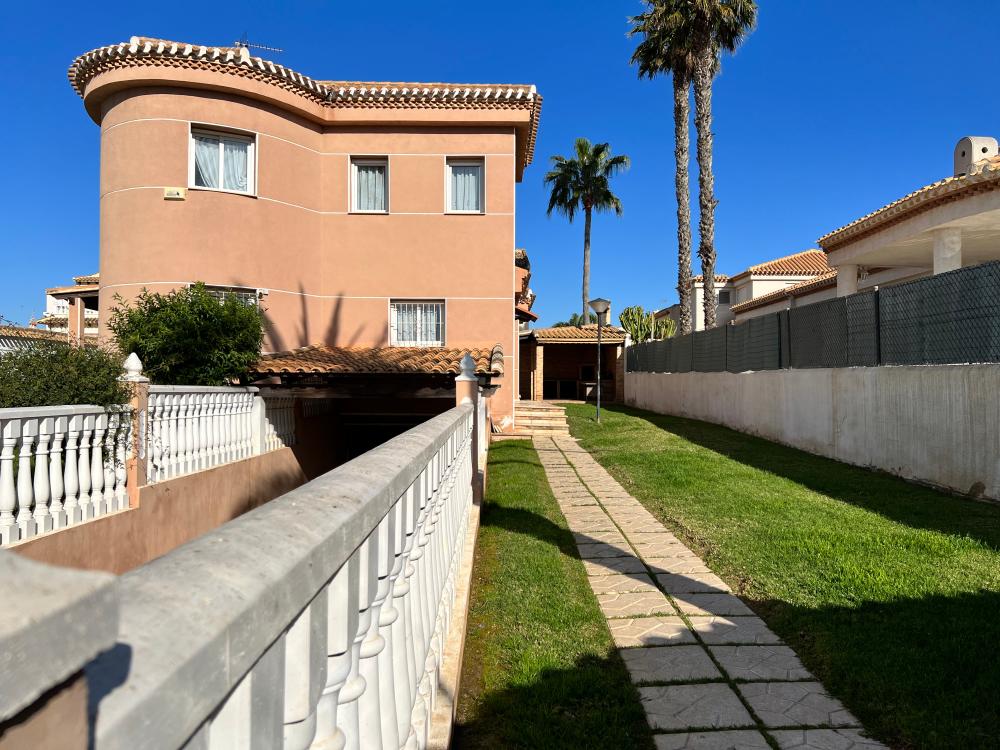  for sale villa Orihuela Costa Baix Segura 23