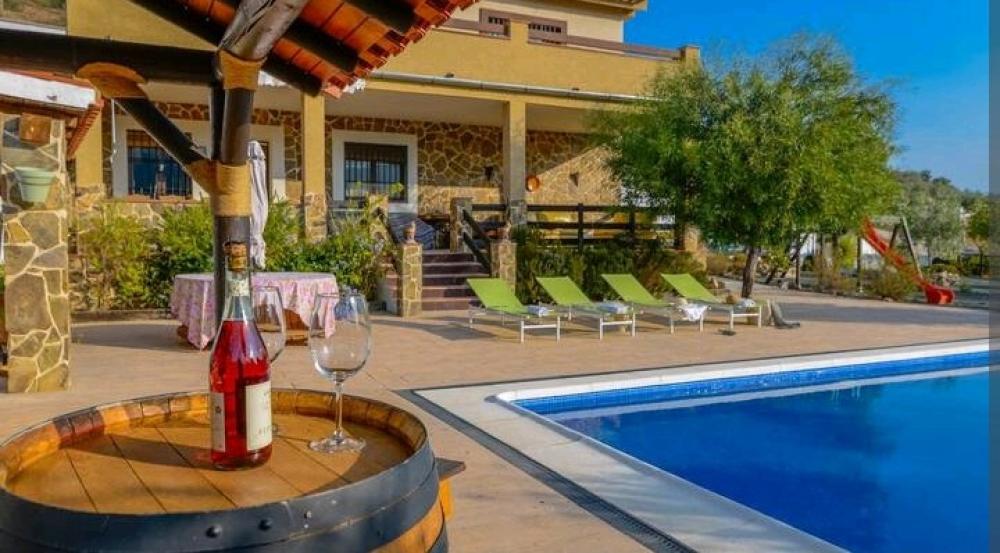  for sale villa Fuente Camacho Loja 3
