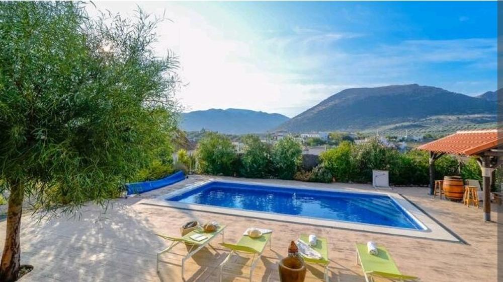 for sale villa Fuente Camacho Loja 2