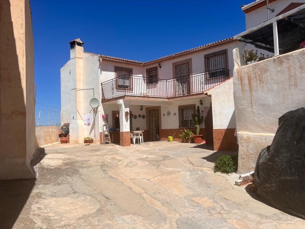  for sale house Tozar Loja 2