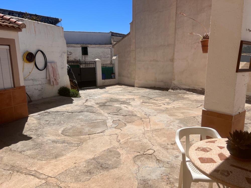  for sale house Tozar Loja 4