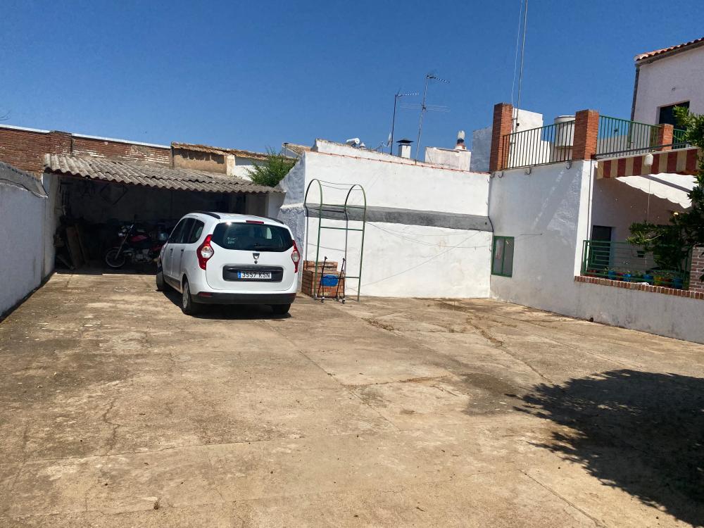  for sale house El Pedroso Sierra Norte 43