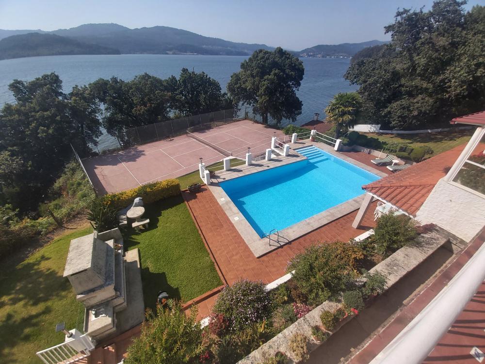 for sale villa Soutoxuste Vigo 3