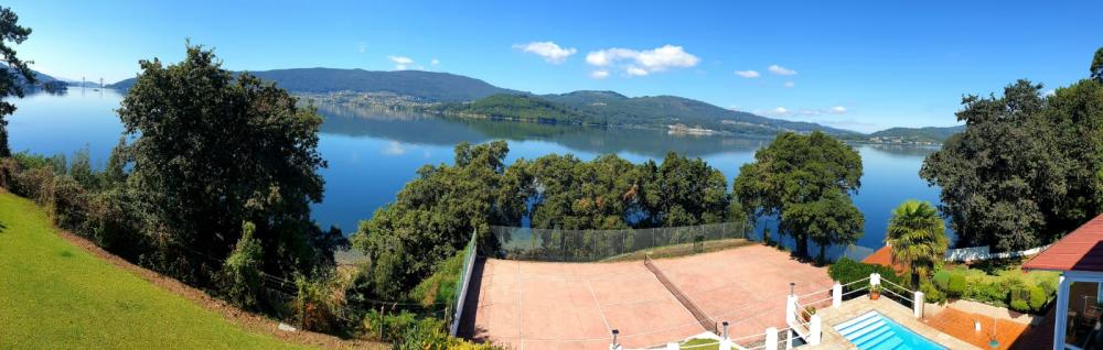  for sale villa Soutoxuste Vigo 4