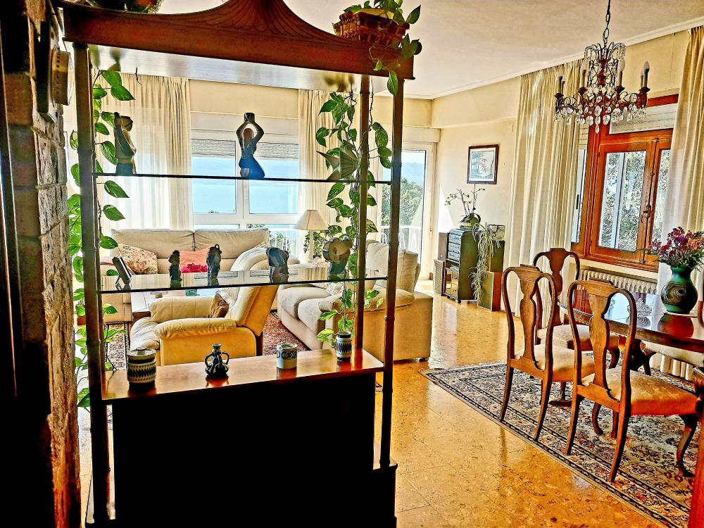  for sale villa Soutoxuste Vigo 24