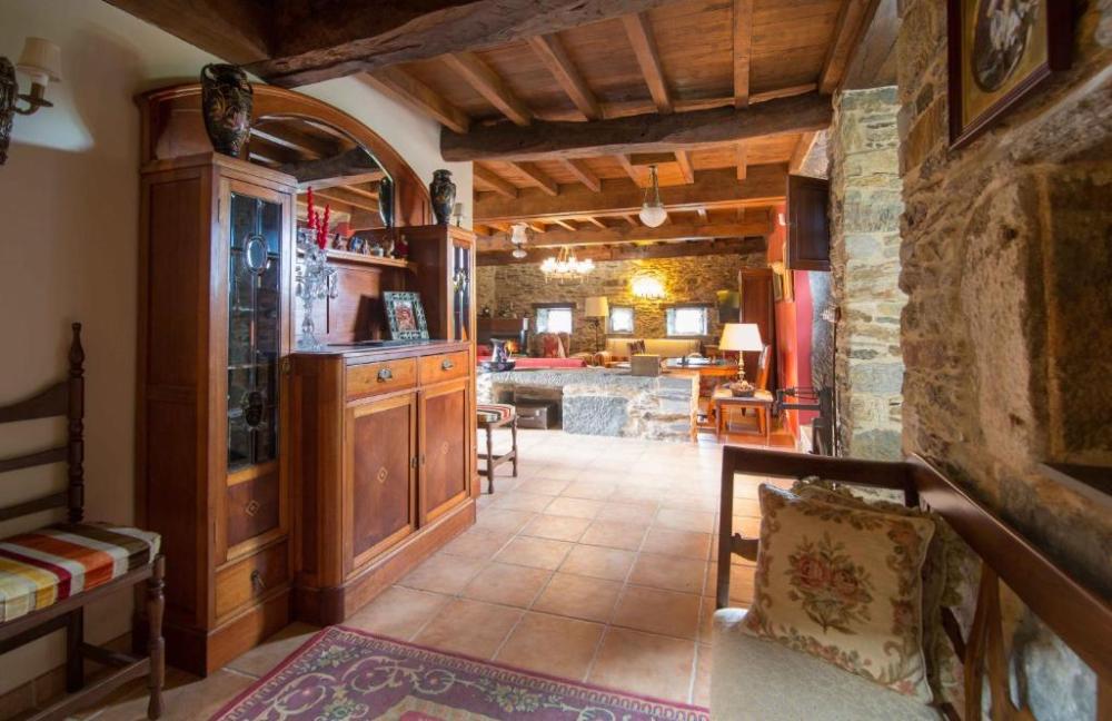  for sale hotel Monfero Eume 13