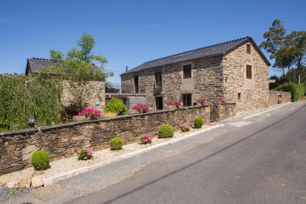  for sale hotel Monfero Eume 5