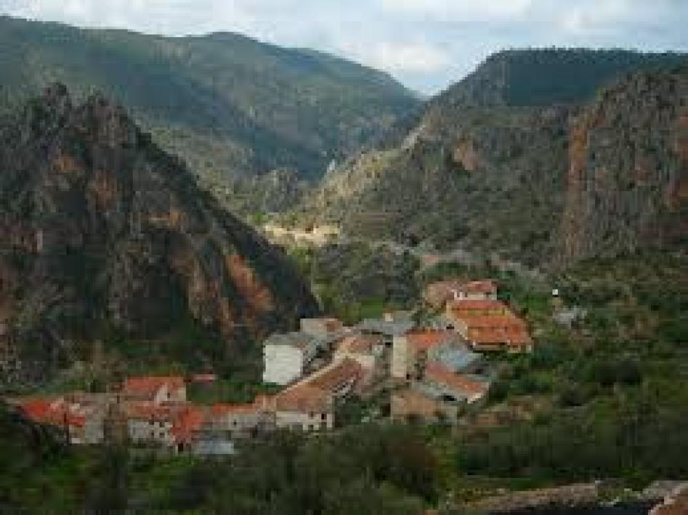  for sale house Ayna Sierra Del Segura 1