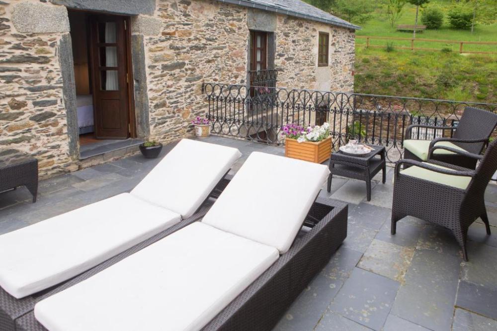  for sale hotel Monfero Eume 19