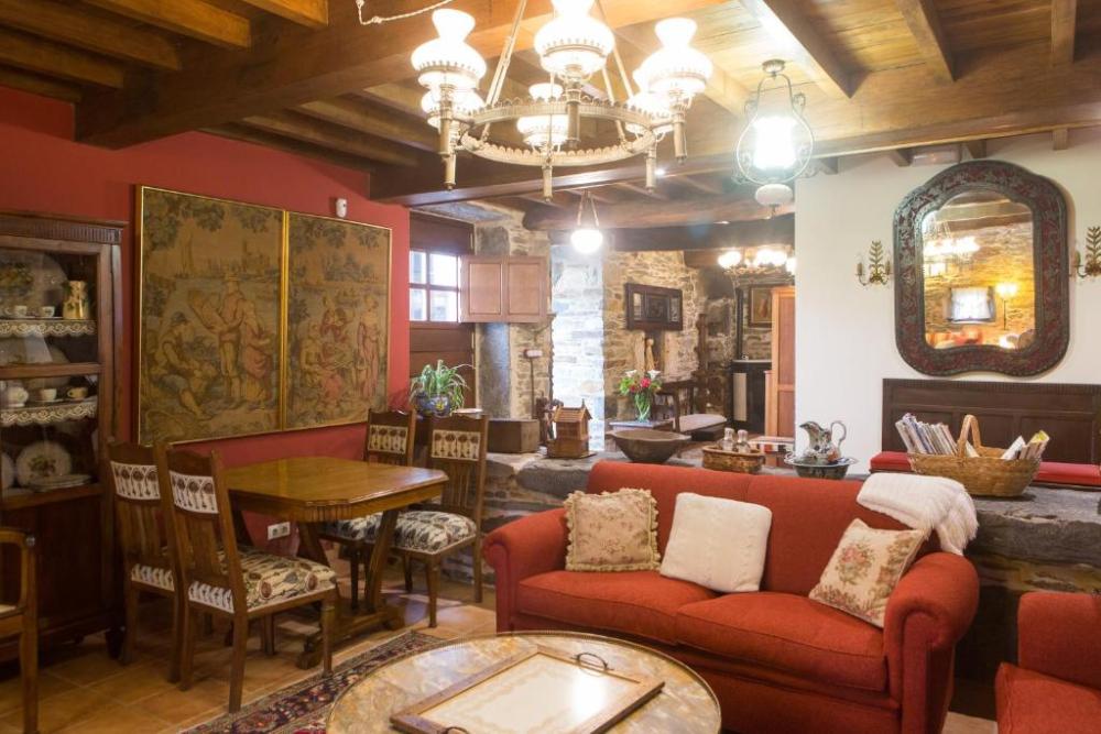  for sale hotel Monfero Eume 25