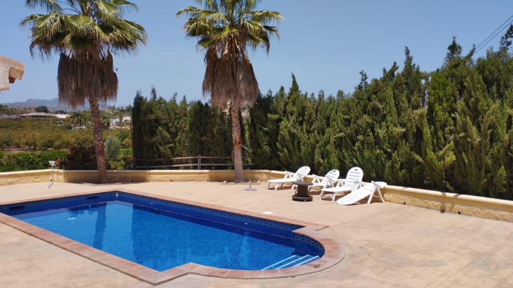 for sale villa Benamocarra Axarquía 1