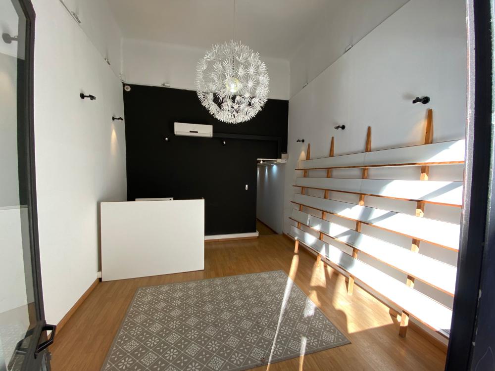  for sale ground floor Eixample-Sant Antoni Barcelonès 7