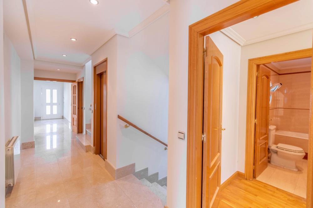  for sale villa Gorráiz Pamplona 19