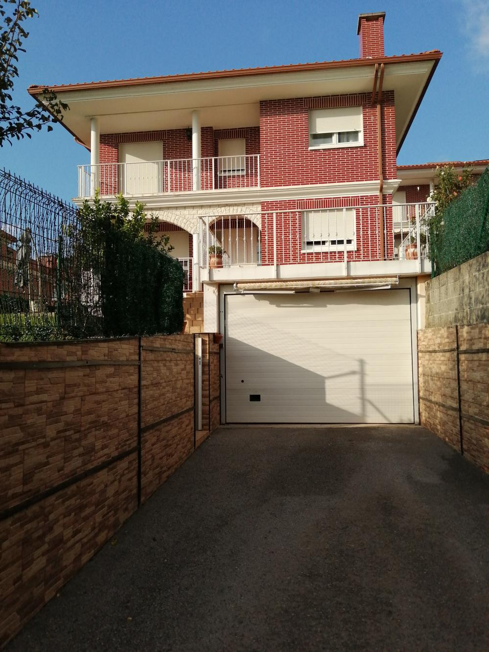  for sale villa Guarnizo Comarca De Santander 14