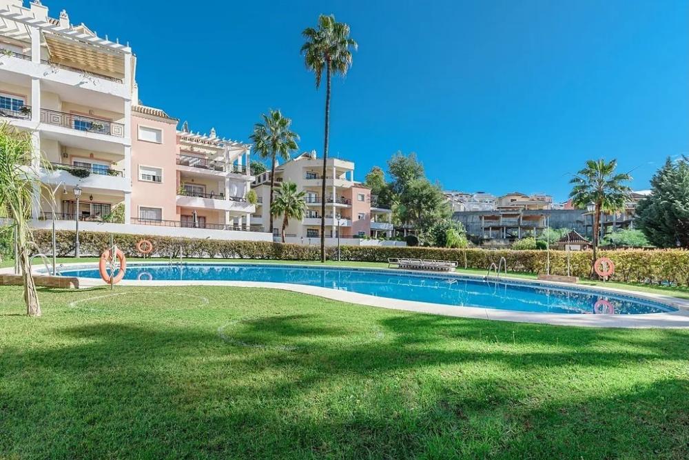  for sale apartment Nueva Andalucía Costa Del Sol Occidental 2