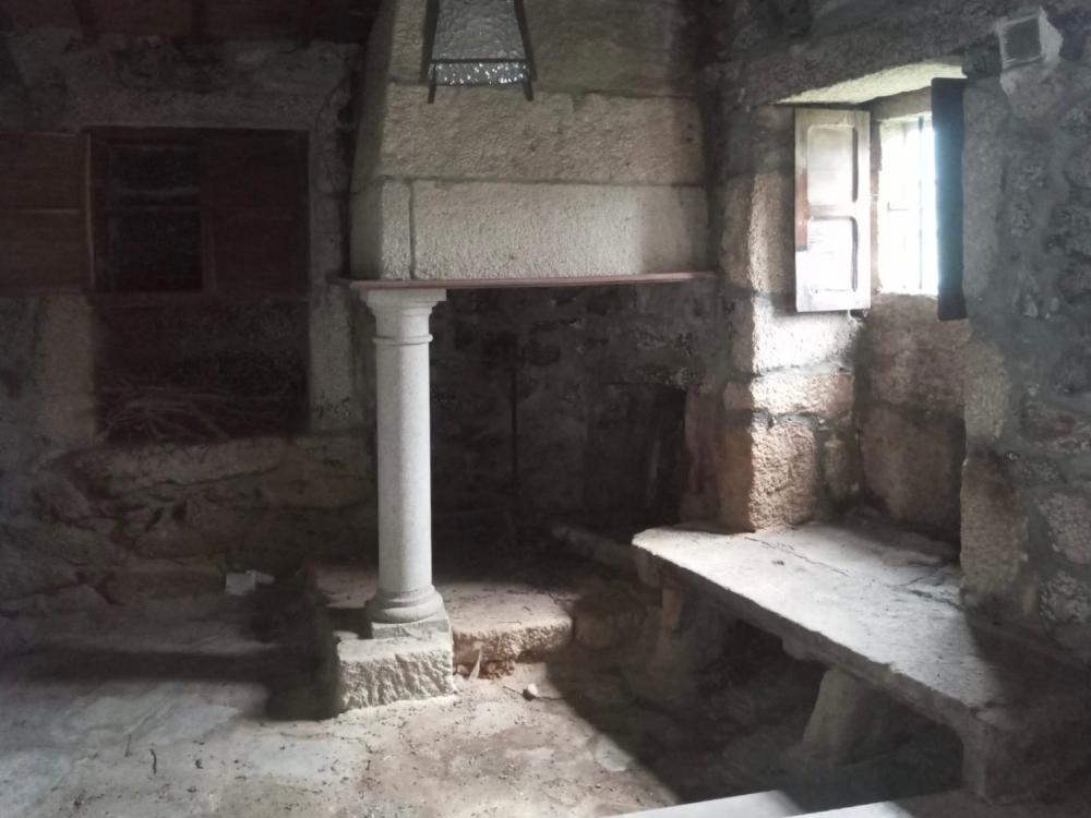  for sale country house Guntimil Limia 9