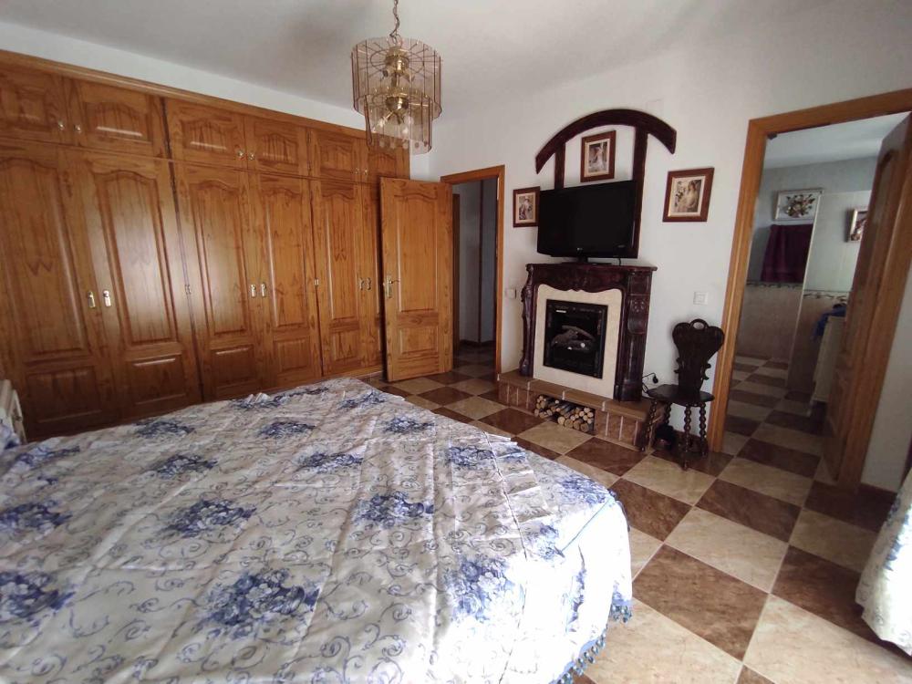  for sale villa Otura Vega De Granada 26