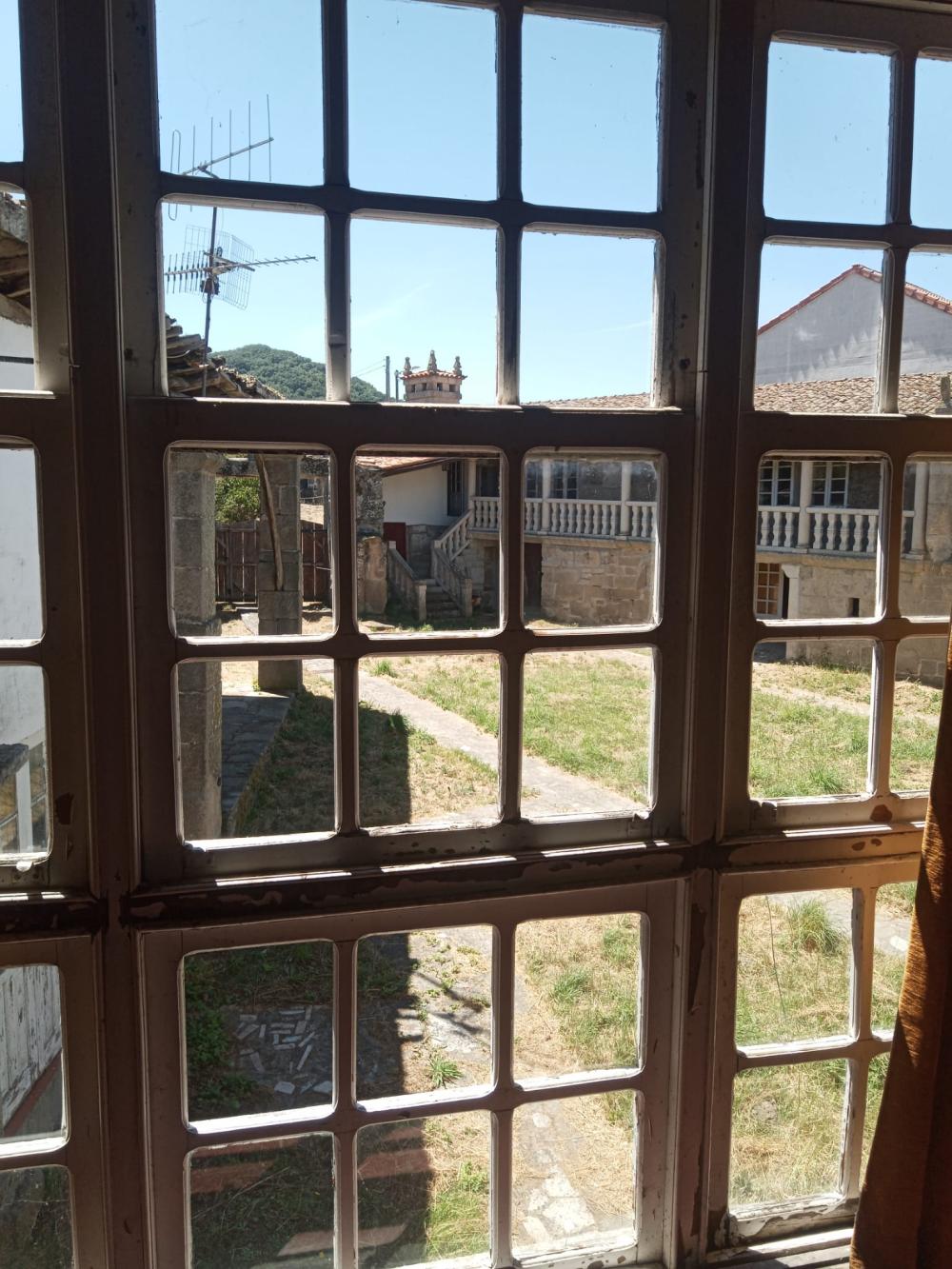  for sale country house Guntimil Limia 4