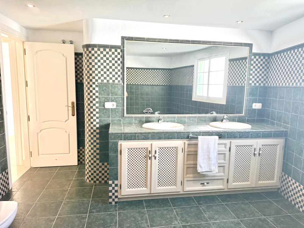  for sale semi-detached house Ojén Sierra De Las Nieves 56