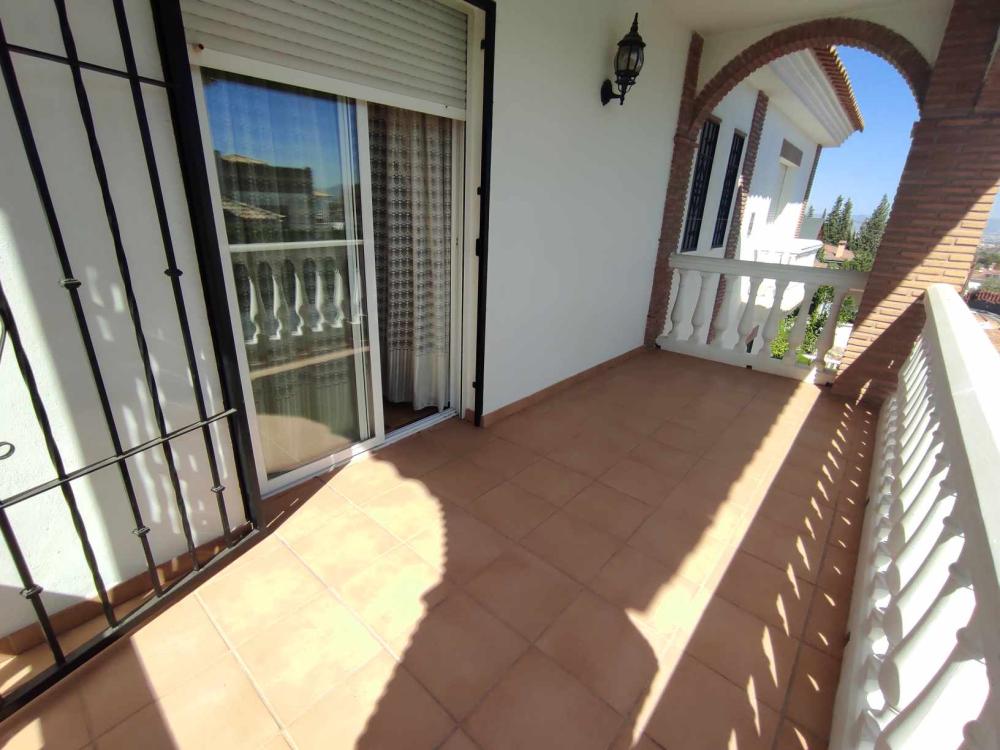  for sale villa Otura Vega De Granada 39
