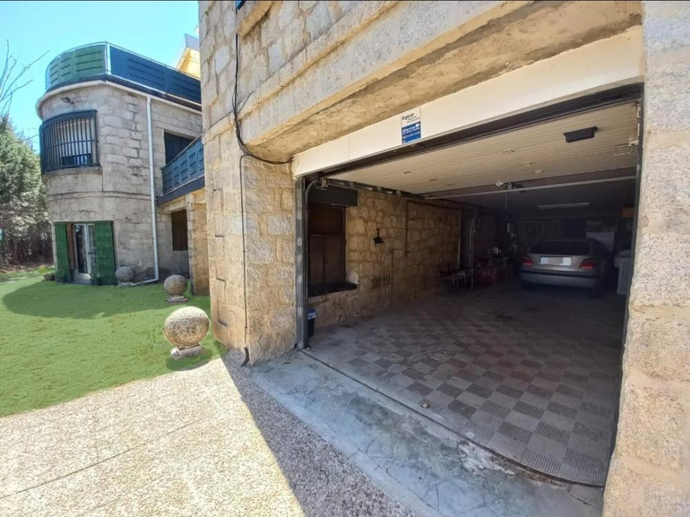  for sale villa Lozoyuela Sierra Norte 5