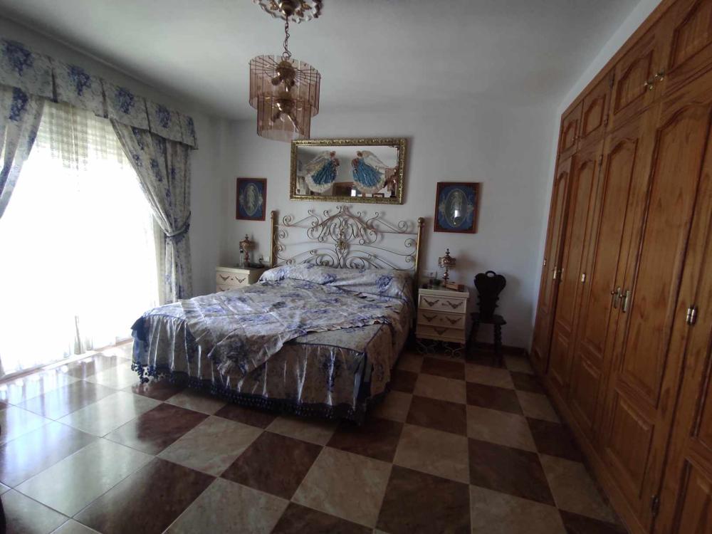  for sale villa Otura Vega De Granada 24