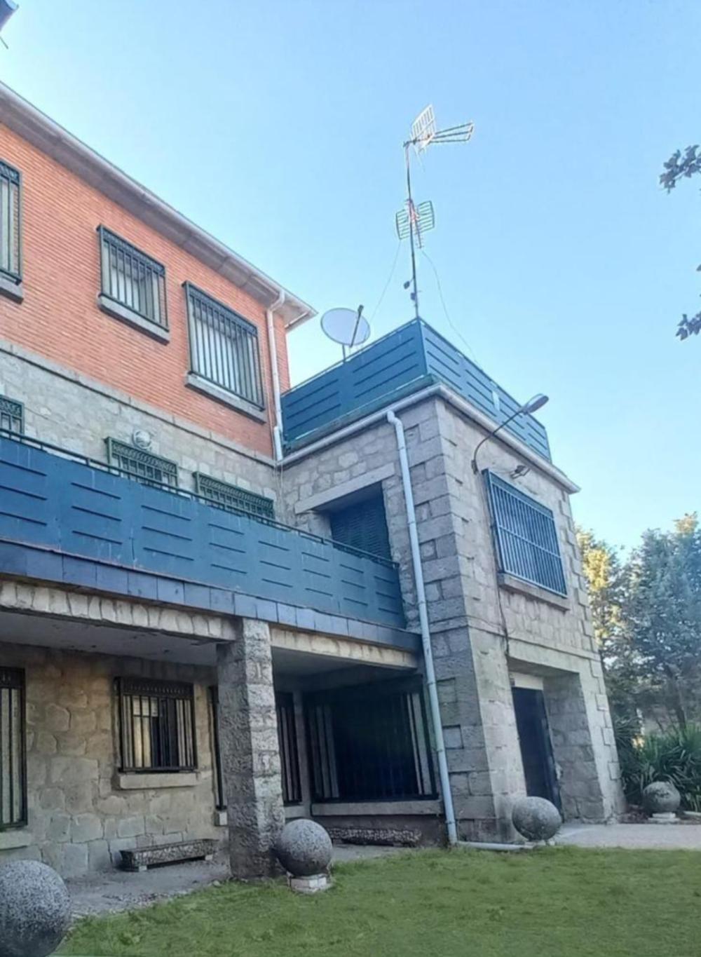  for sale villa Lozoyuela Sierra Norte 7
