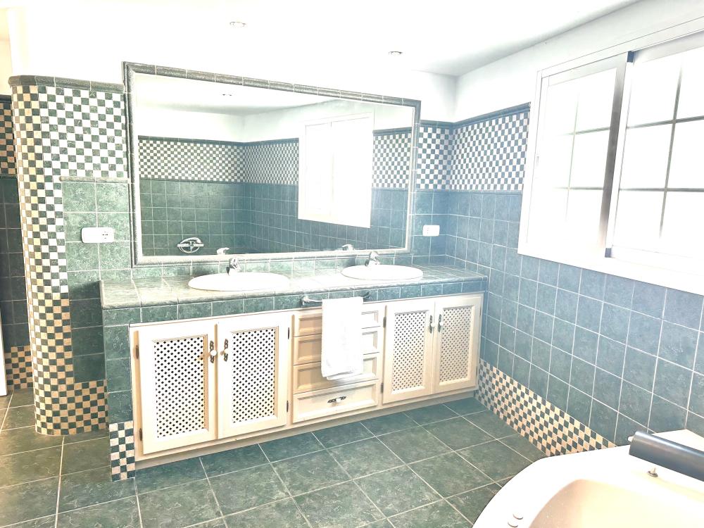  for sale semi-detached house Ojén Sierra De Las Nieves 54