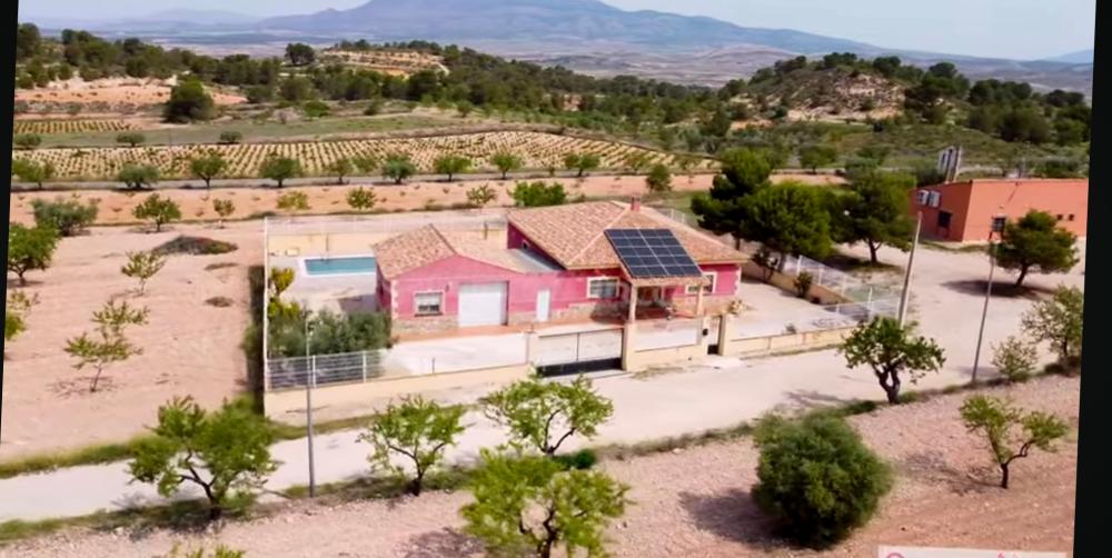  for sale villa La Umbria Oriental 1