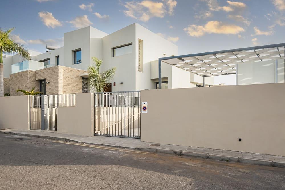  for sale villa La Caleta Zona Sur 22