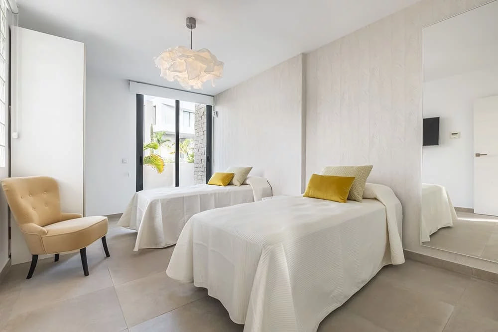  for sale villa La Caleta Zona Sur 10