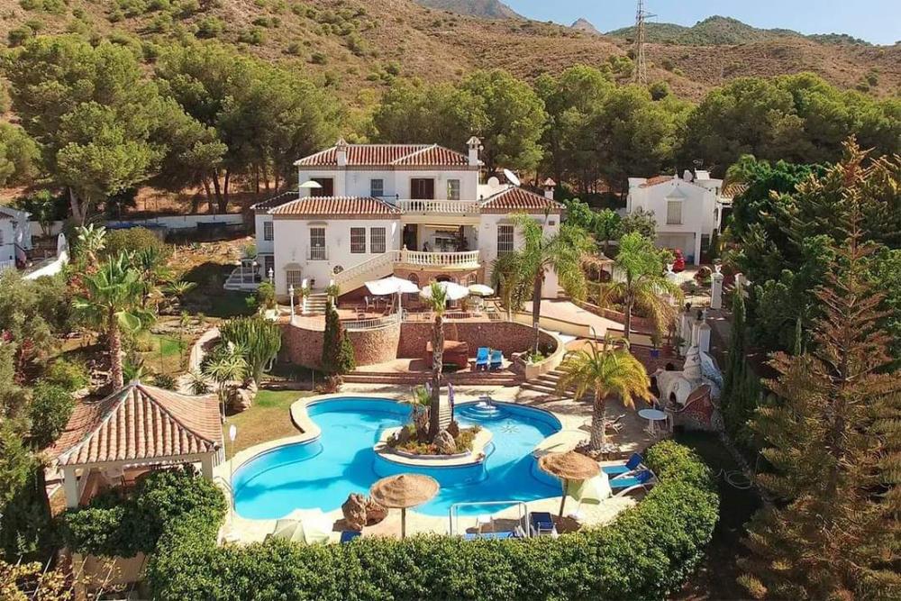  for sale villa Nerja Axarquía 1