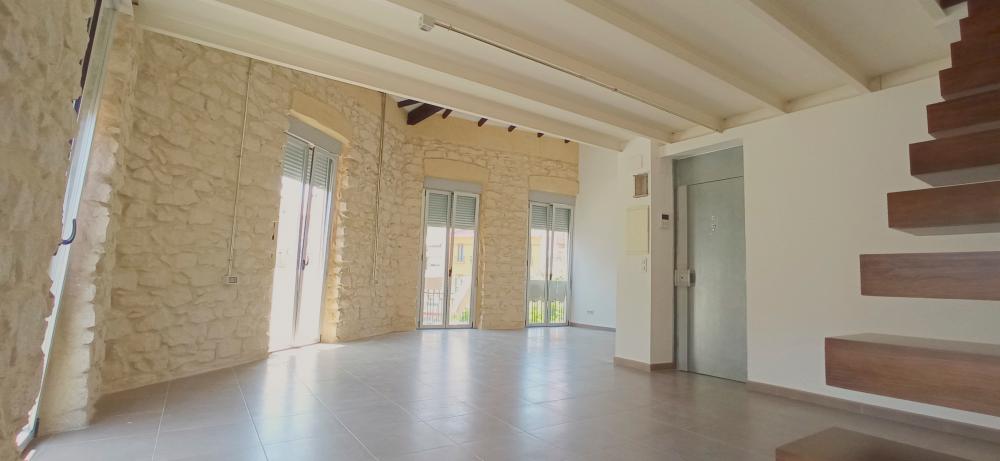  for sale duplex Mercado Alacantí 19