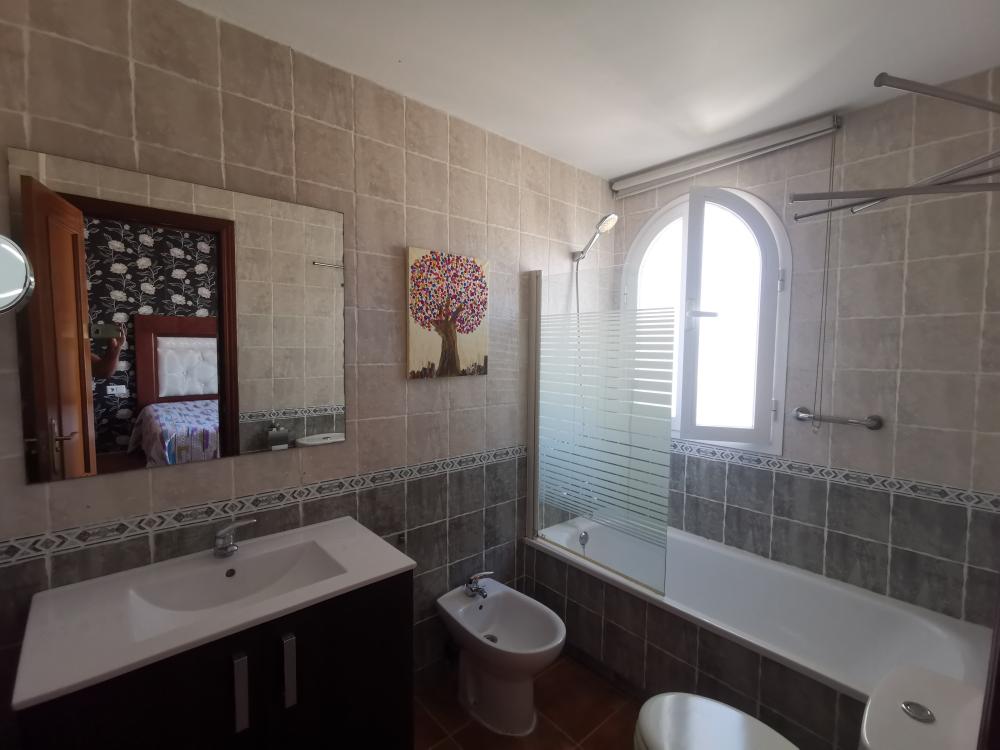  for sale terraced house Benagalbón Axarquía 36