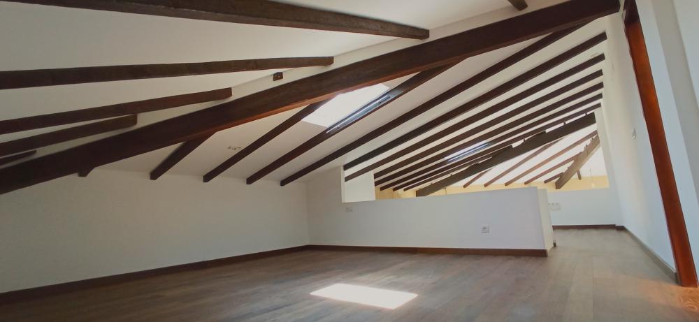  for sale duplex Mercado Alacantí 18