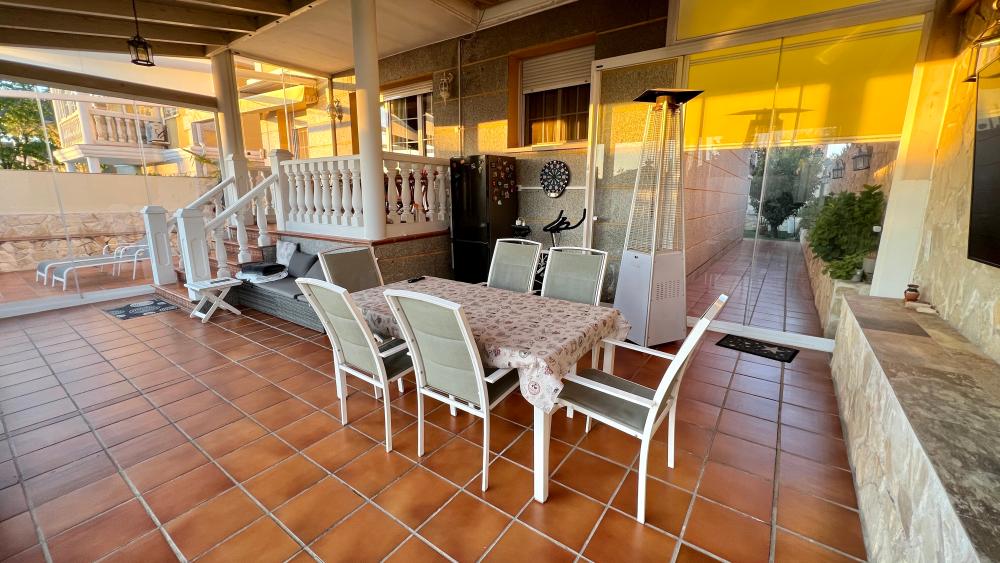  for sale villa Arroyomolinos Sur 29