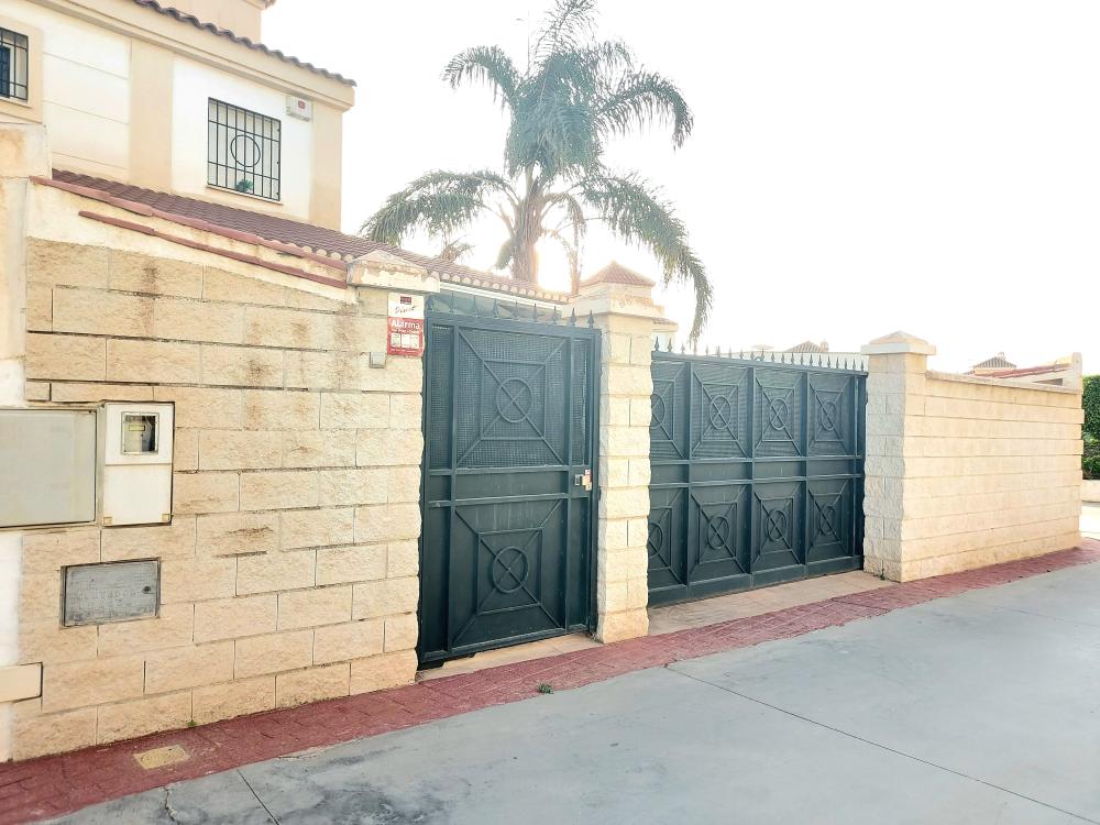  for sale semi-detached house Chilches Axarquía 1