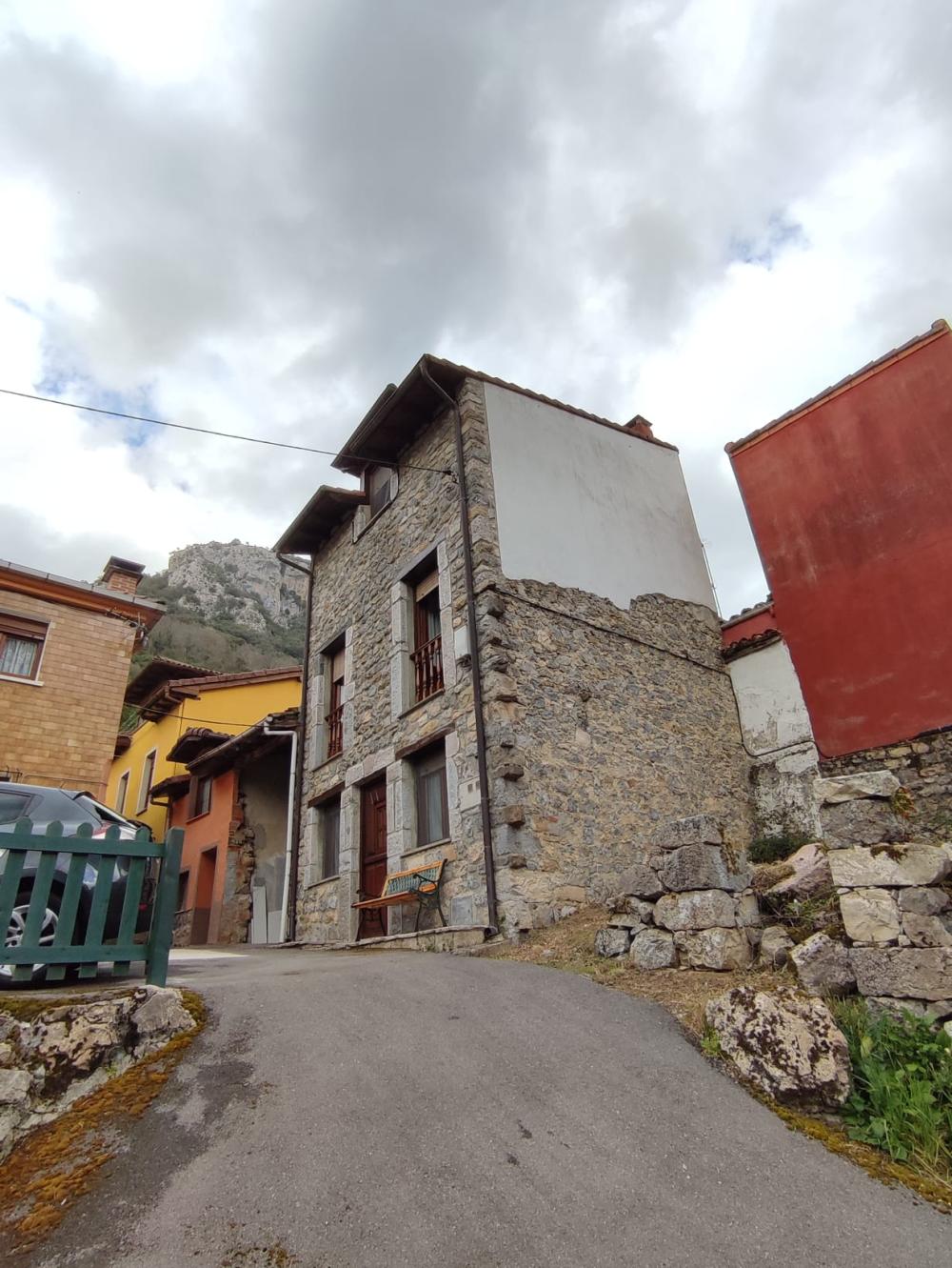  for sale house Trescares Oriente 2