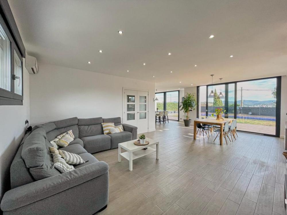  for sale villa Vora Sitges Garraf 11