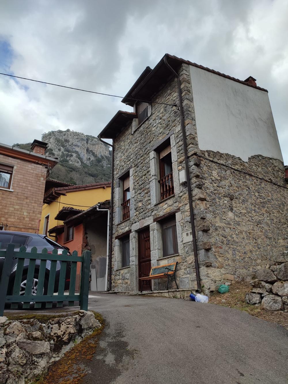  for sale house Trescares Oriente 1