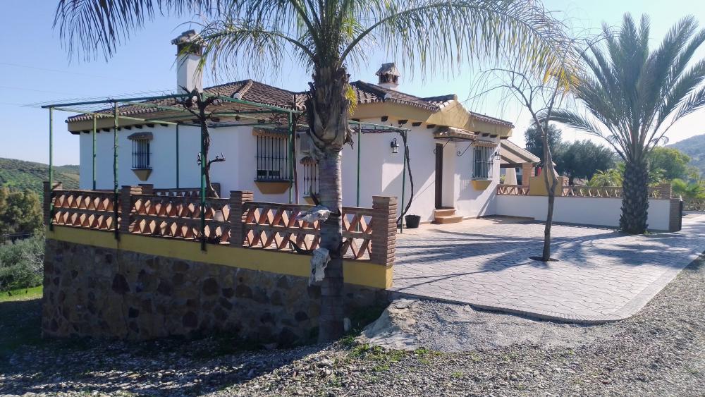  for sale villa Coín Valle Del Guadalhorce 2